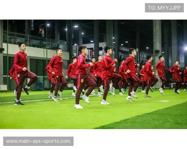 中国足球俱乐部青训营课程内容与国际标准接轨，中国足球青训机构