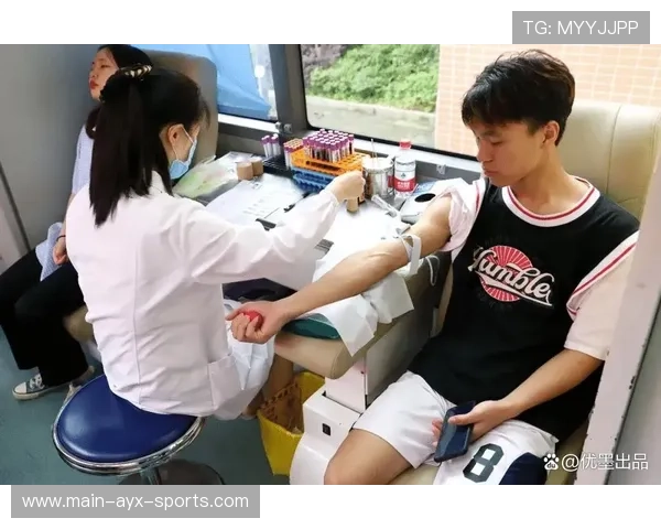 学生疑因献血获假 校方回应：无条件自愿原则，学校有偿献血