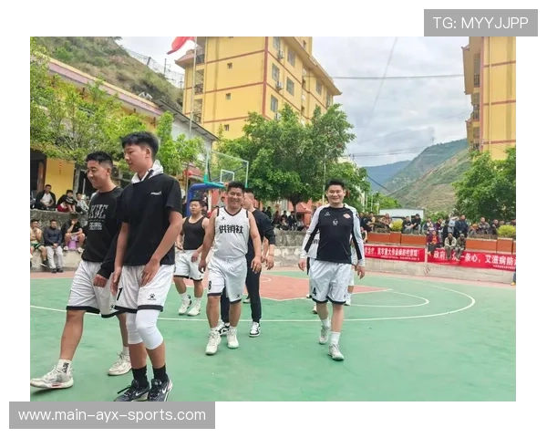 拼搏成就中国篮球的辉煌明天，中国篮球的发展历程